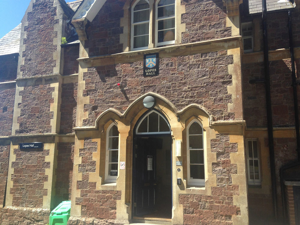University Of Exeter - Pennsylvania Court Exterior foto