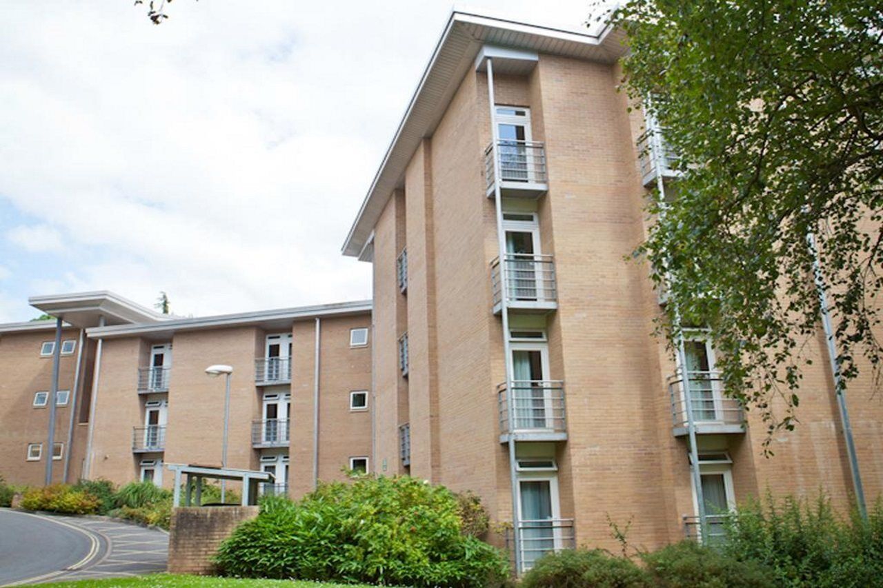 University Of Exeter - Pennsylvania Court Exterior foto