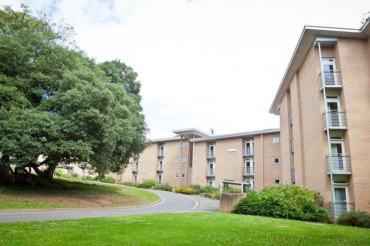 University Of Exeter - Pennsylvania Court Exterior foto